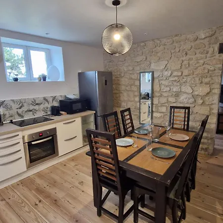 La Petite Champetre *