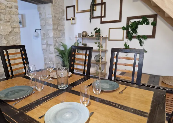 La Petite Champêtre Hébergement de vacances *